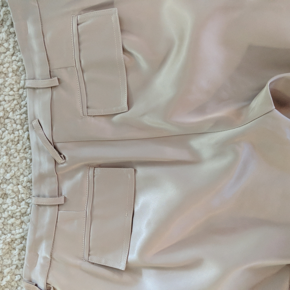 View - Tan pants - Picture 3 of 3